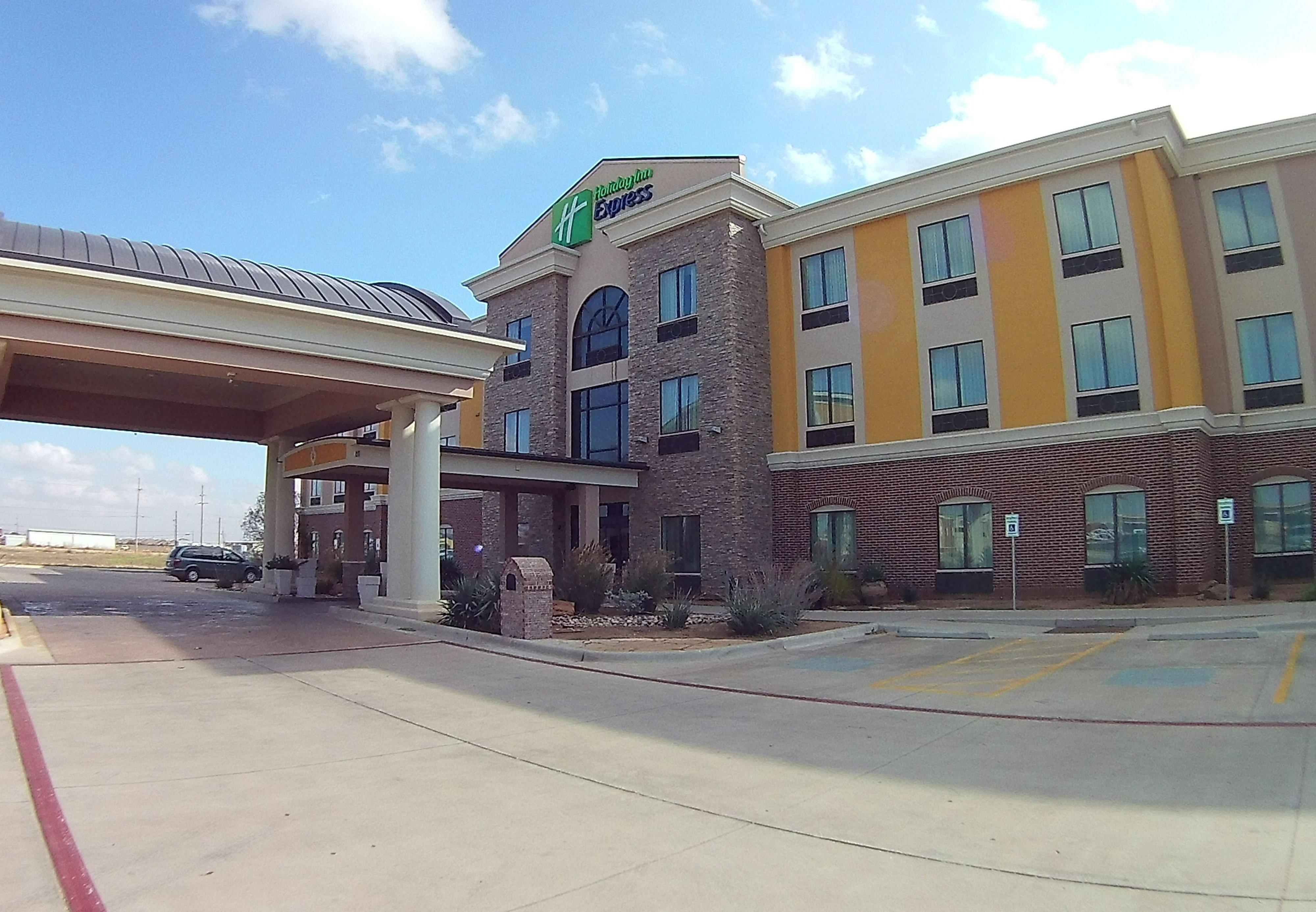 Holiday Inn Express & Suites Lubbock Southwest - Wolfforth By Ihg Exterior foto